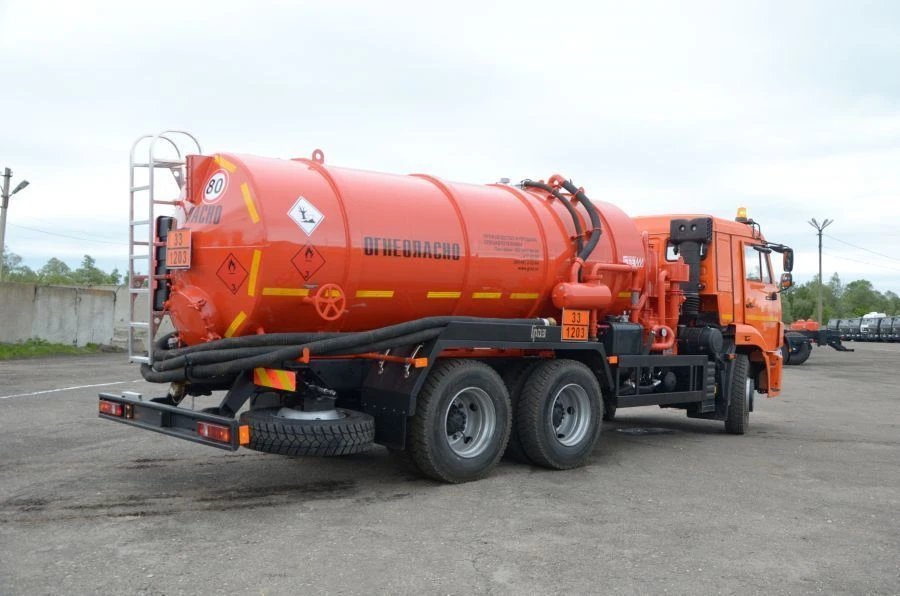 Round Vacuum Tank Truck GRK66 Model 56776-0000010-51 on KAMAZ-43118-A5 Chassis