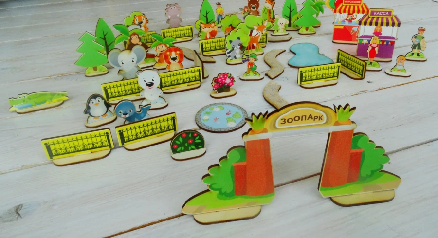 مجموعة زو بارك الخشبية الصغيرة مع ميزات AR