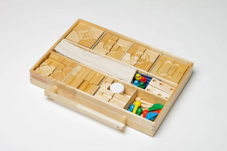 وحدة اللعب التعليمية لعلماء النفس - أكثر من 150 قطعة