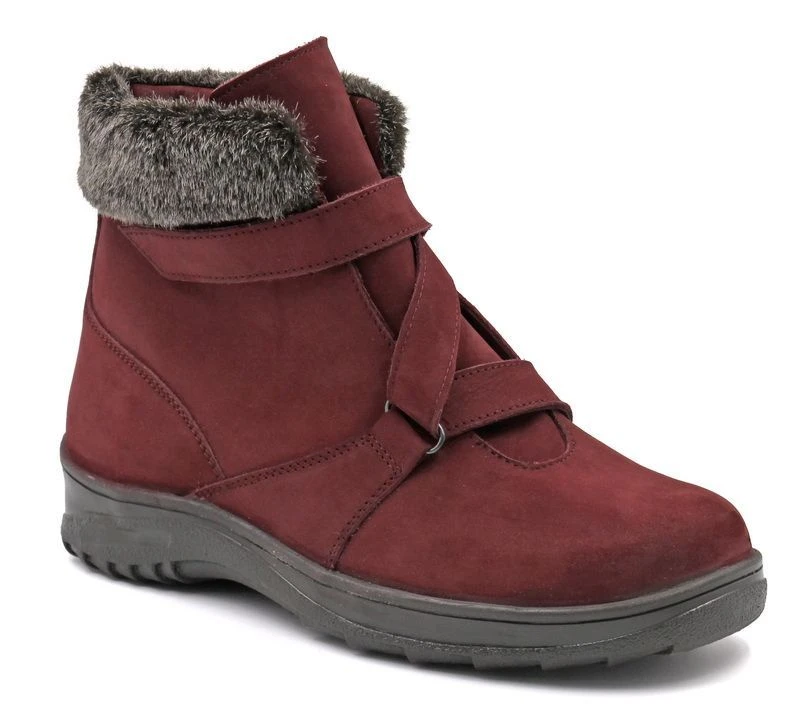 Orthopedic Boots with Insulated Lining for Comfort