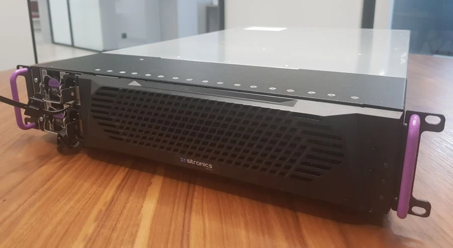 خادم عالمي لحسابات علمية وهندسية - SIT SRE-2408-D-M-PSU