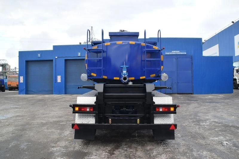 Technical Water Transport Semi-Trailer Tank, UZST Model 9176-0000082