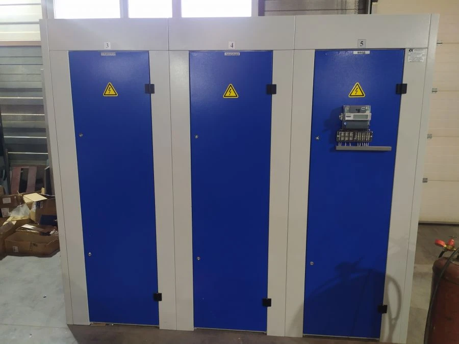 جهاز التوزيع الوارد VRU-SK-SK-0.4kV 30...50kA