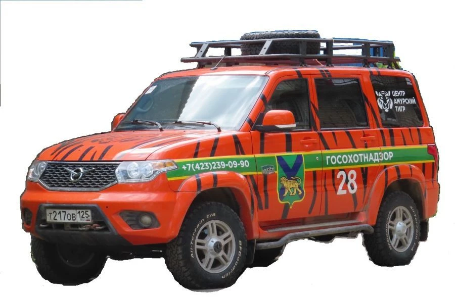 سيارة خاصة على قاعدة UAZ-3163 باتريوت لفئات الخدمات المتنوعة M1G نوع 17435