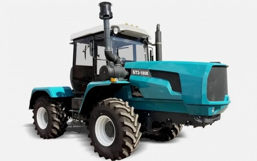 الجرار الصناعي ذو العجلات BTZ-241K.20 مع محرك YAMZ-236M2-59