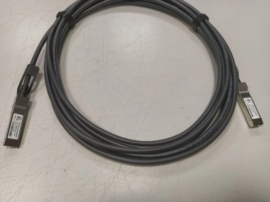 مجموعة كابلات البيانات النحاسية FT-SFP+-CabP-AWGxx-x