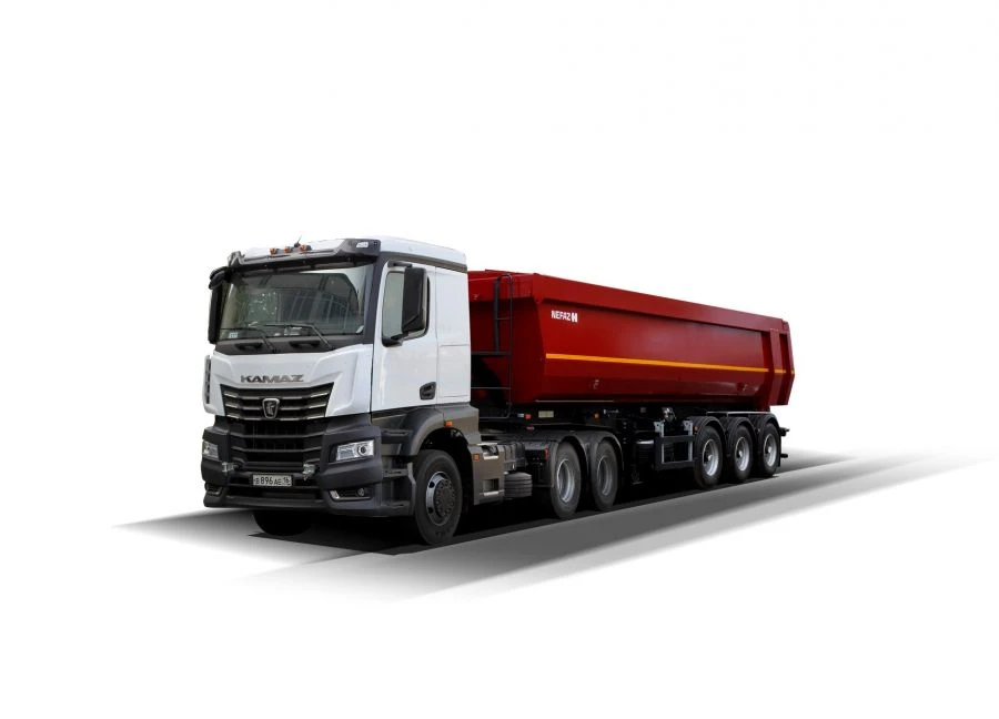 Heavy-Duty KAMAZ 65956-92 Tractor Truck for Towing Semi-Trailers