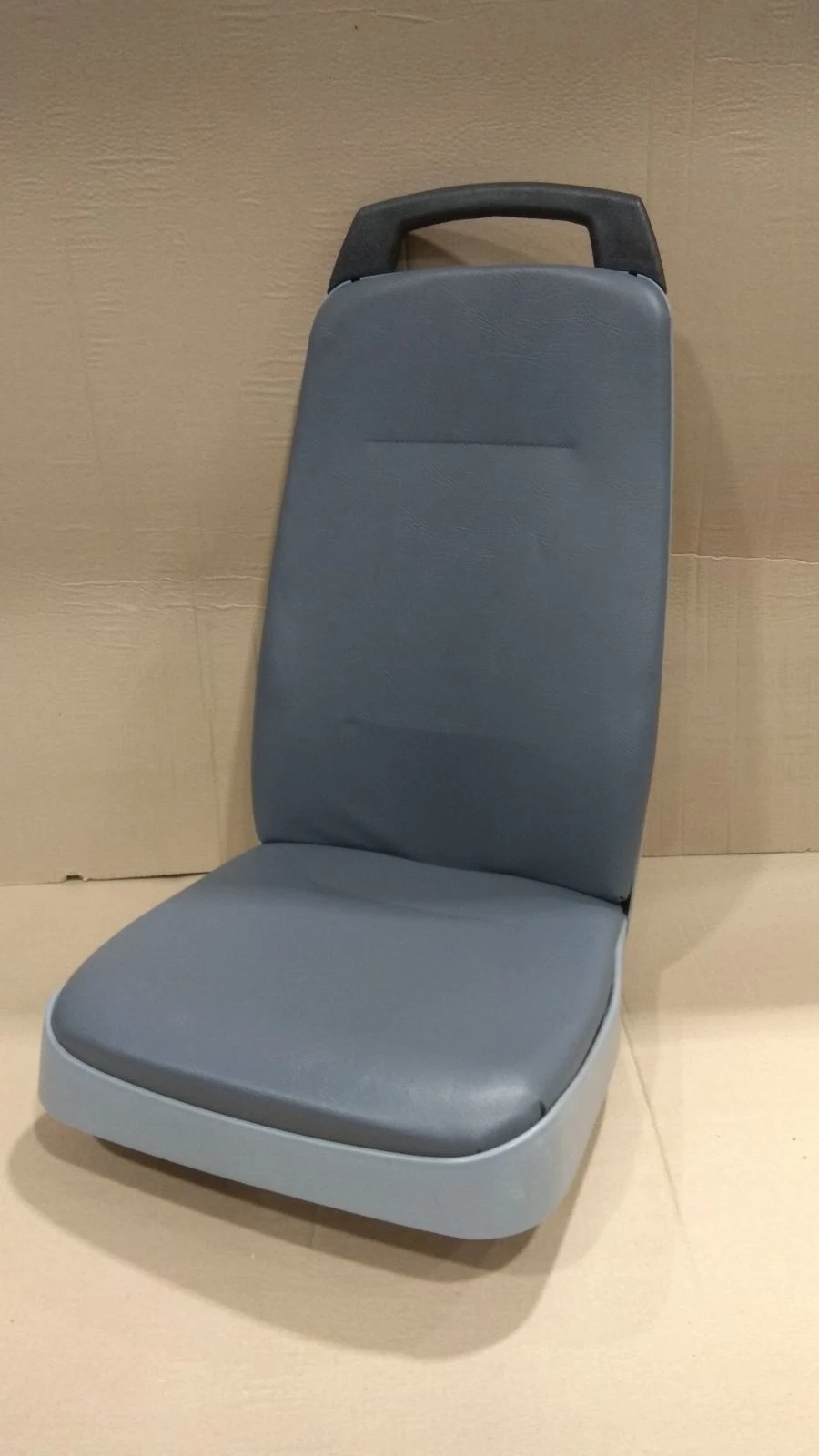 مقعد ركاب للأشخاص ذوي الأولوية مع قماش، نموذج FS802.1-6830020-10