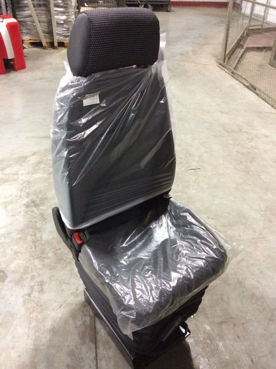 مقعد السائق SV-12RP 6800010-02-567-10