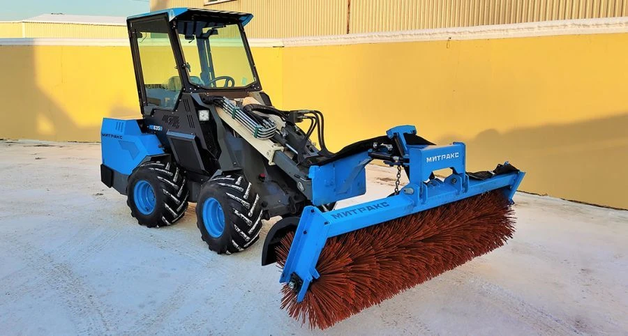 جرار صناعي ميتراكس MP-635