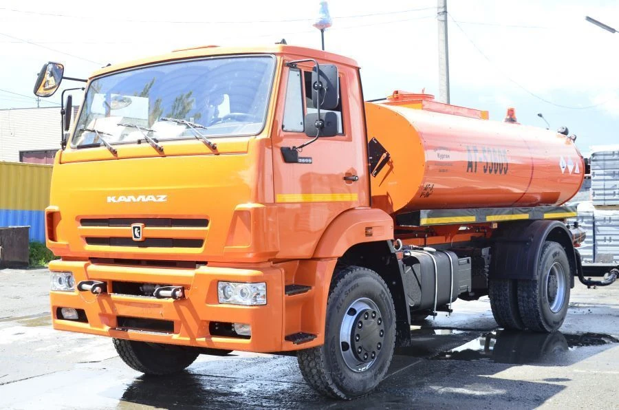 موزع البيتومين AAG-53605-E5 على هيكل كاماتز-53605-A5