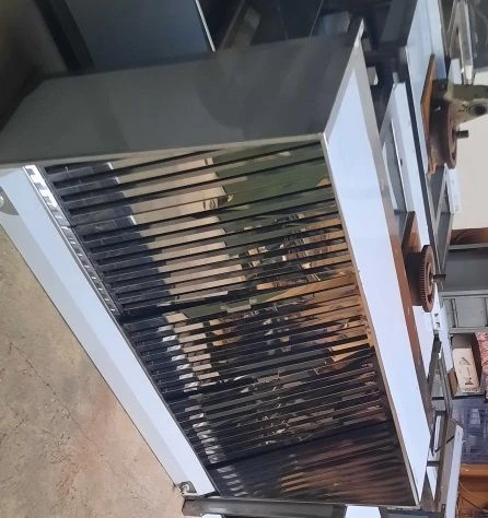 غطاء عادم جداري من نوع صندوق زبفان