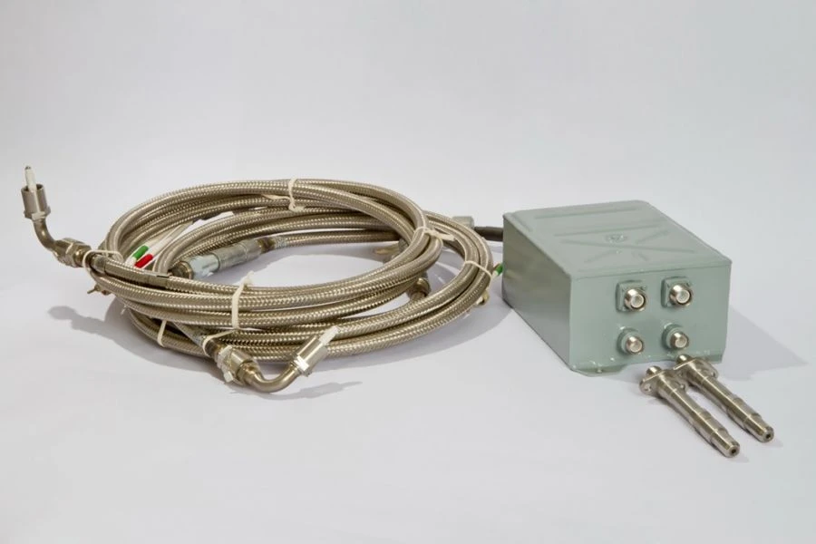 وحدة الإشعال UZ-1 220V AO UNPP "MOLNIYA