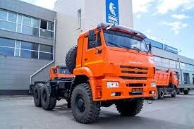 كاميAZ 65221 شاحنة جر ثقيلة