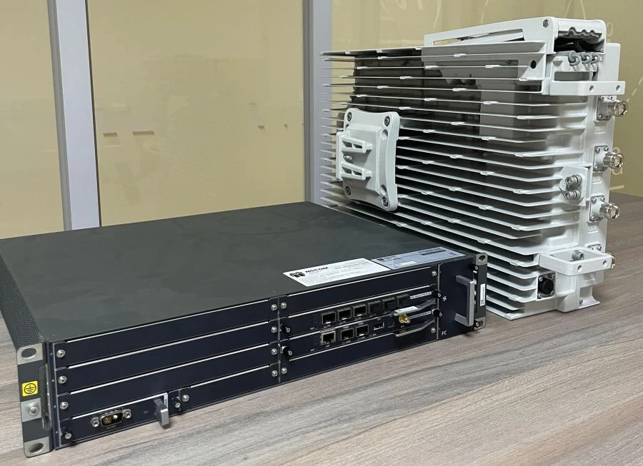 محطة قاعدة LTE/LTE-A للمناطق ذات الحمل العالي NGC-W4251F264T4R60W