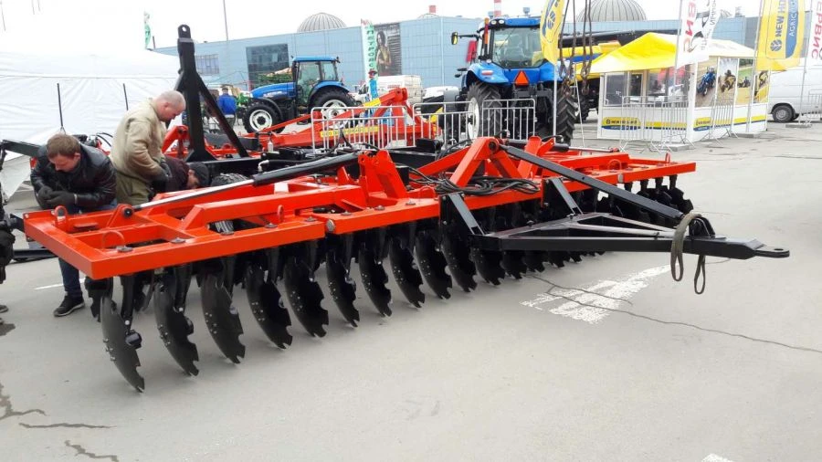 محراث قرصي مطور عالمي BDM-U 7x2PG مقطورة
