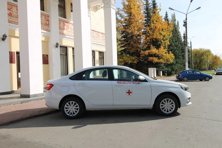 سيارة الخدمة الطبية LV00، موديل LVS00M، فئة M1 على قاعدة LADA GF، موديل GFL350