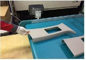 Right Center Pillar Upper Trim Assembly for Lightweight Vehicles