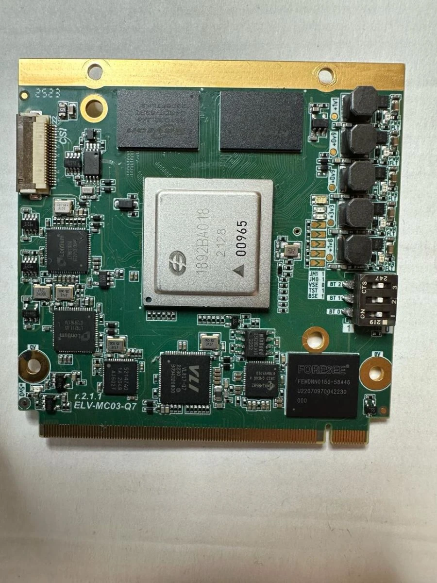 وحدة المعالجة المركزية ELV-MC03-Q7 بتنسيق QSeven