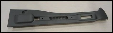 غلاف عمود المقصورة الجانبي الأيمن C41R11-5402130