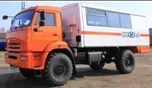 مركبة نقل الركاب المتخصصة NEFAZ-42111-25 على هيكل كاماتز-43502-D5