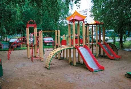 خدمات بناء ملاعب للأطفال