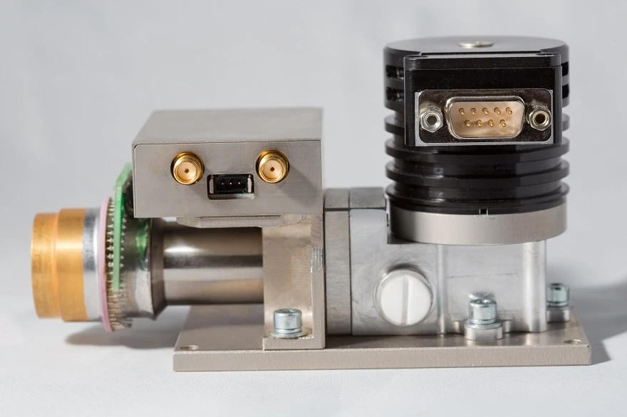 Infrared Detector Device FUO-115 for 2-15 µm Spectrum