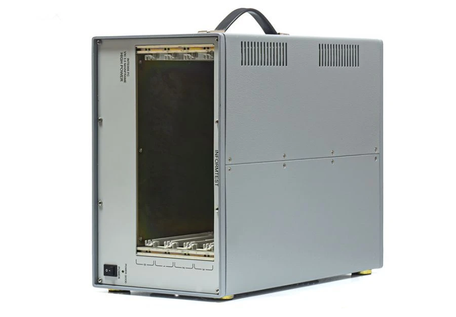 4-Slot VXI Chassis for Modular Measurement Systems