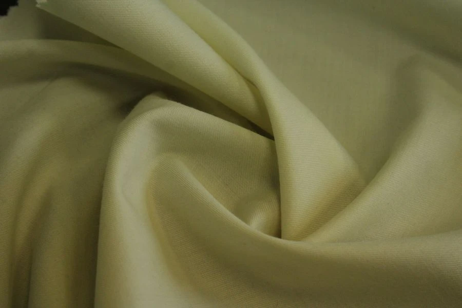 Wool Suiting Fabric 100% Wool Article 19s13AR-DY Color 2-3