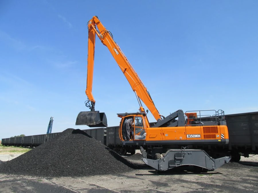 حفار-محمل بعجلات E350WH مع قلاب ودوران