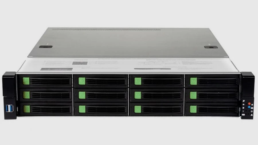 Dynamic Server for Data Centers and Computing Complexes DS212