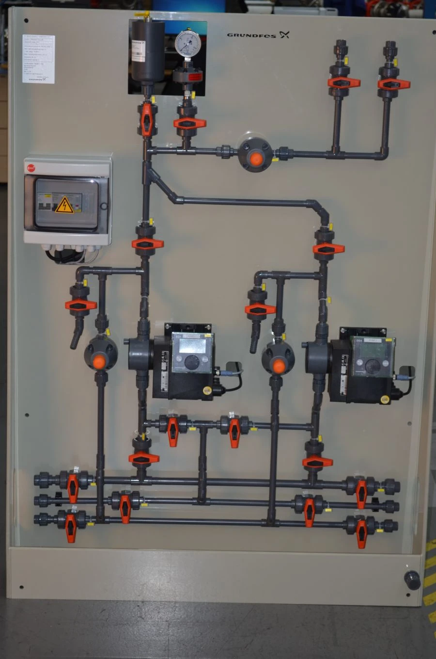 وحدة جرعات للسوائل والمواد الكيميائية: DSS PP S D DDA 7.5-16 AR/PVC/V/C