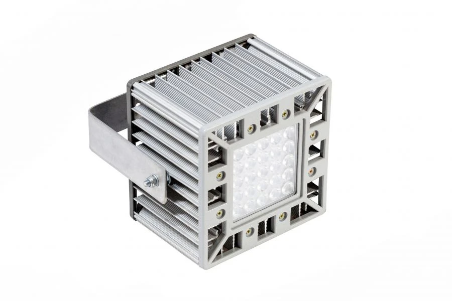 مصباح LED ML-1040-60/G للاستخدام الصناعي والخارجي