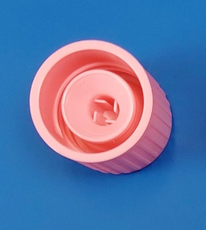 Non-Sterile Polymer Tube for In Vitro Diagnostics with Cap 13