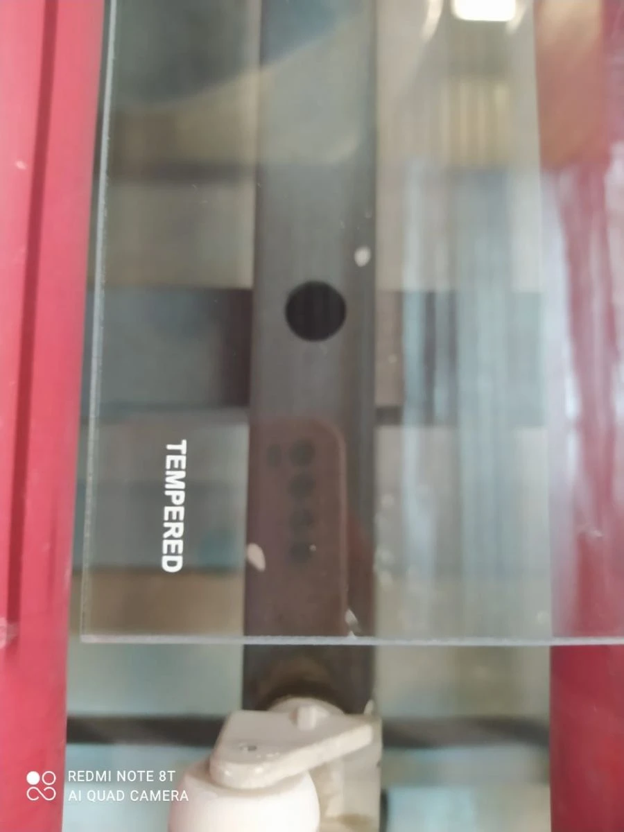 زجاج مقسى طراز M1 بمقاسات متنوعة