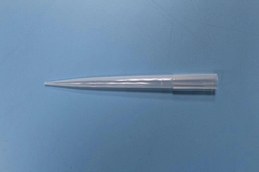 Universal Tip for Pipette Dispensers up to 1250 µL