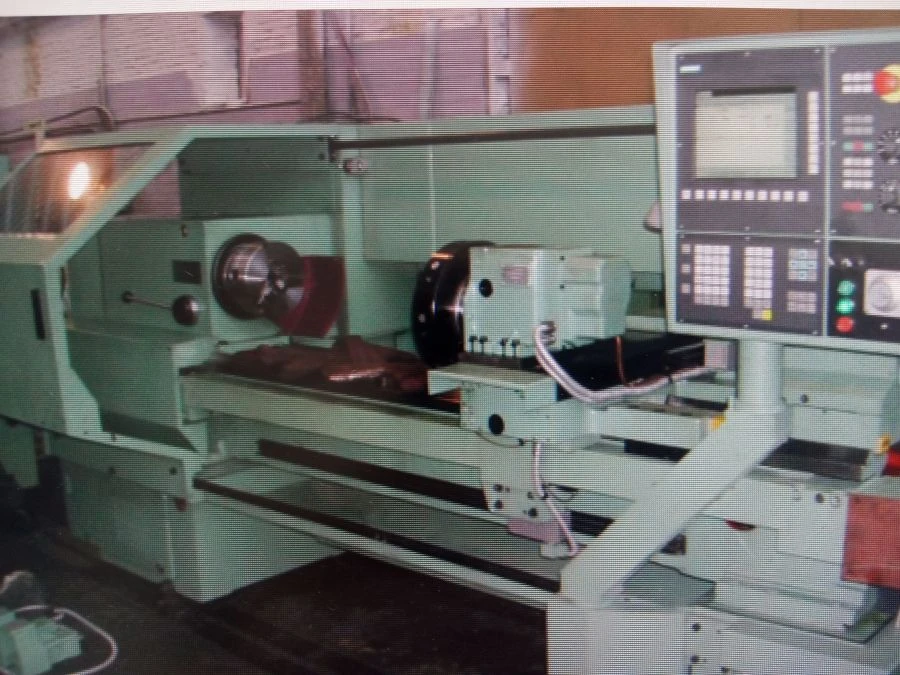 ماكينة الخراطة CNC طراز 16R25F3