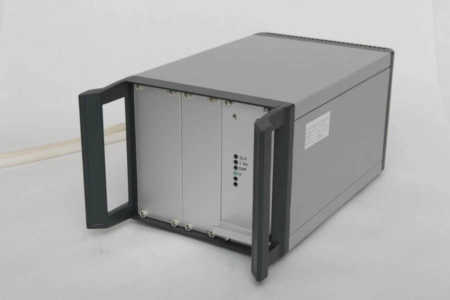 وحدة الطاقة المستمرة لجهاز العد BП НСУ-01 (УЖДА-16-08)