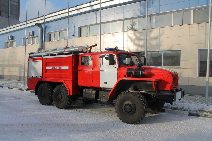 شاحنة إطفاء AC-6.0-40(4320)