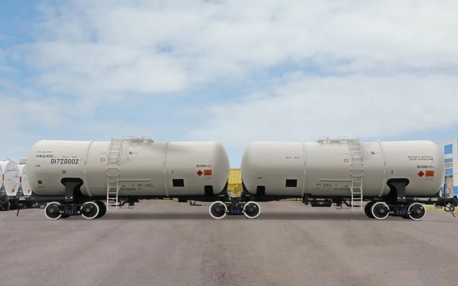 Condensate and Oil Product Tank Car, Model 15-629