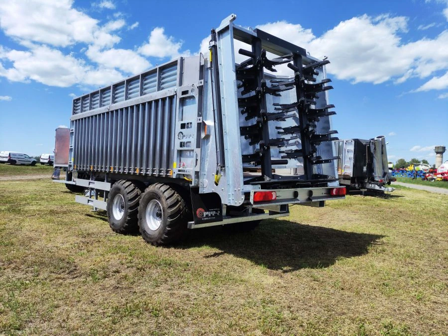 مقطورة ALTAI AGRO 702