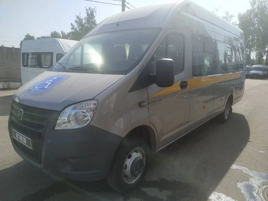 سيارة متاحة لذوي الاحتياجات الخاصة IAC-1767MZ لنقل المعوقين على هيكل GAZelle Next