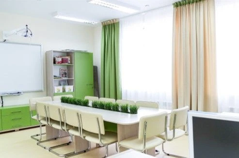 طاولة العمل المشتركة، سلسلة TDI School