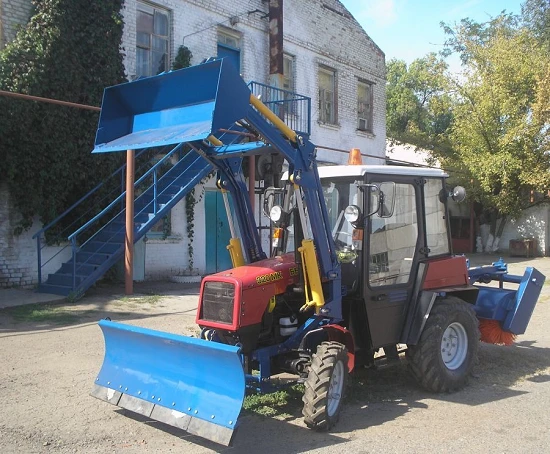 Municipal Equipment Plow and Bulldozer Attachments Model KOM-01