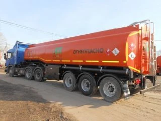 Fuel Transport Semi-Trailer Tank Model 9639C on BPW Axles