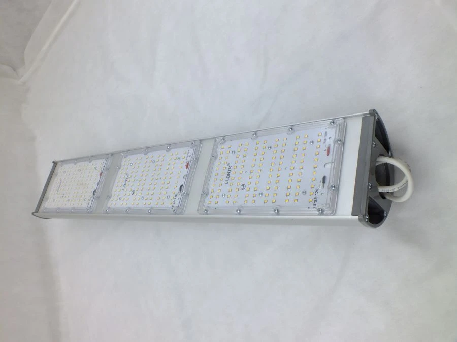 ضوء LEDNIK Street 180 LIGHT 120° Lux للاستخدام الخارجي