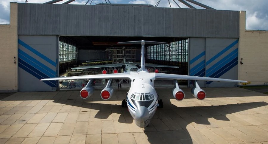خدمة الصيانة الفنية لطائرة IL-76