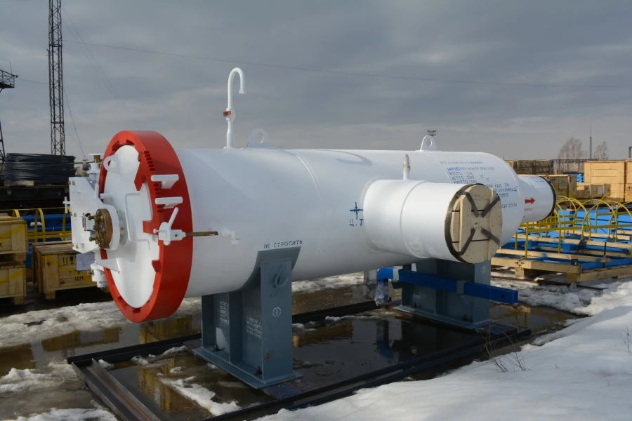 فاصل الزيت الأفقي FGG-500-4.0-O-Pr-S-U1 (وصلات أنبوبية 530×8)
