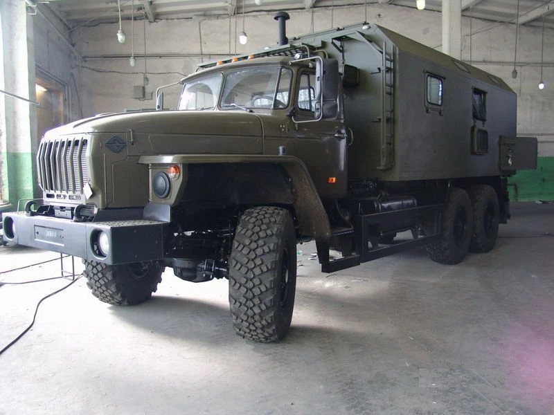 Ground Mobile Complex for Aviation Search and Rescue K5350.1 on UR Chassis