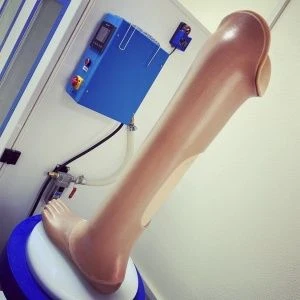 أجهزة الأطراف الصناعية الخارجية للدعم العظمي